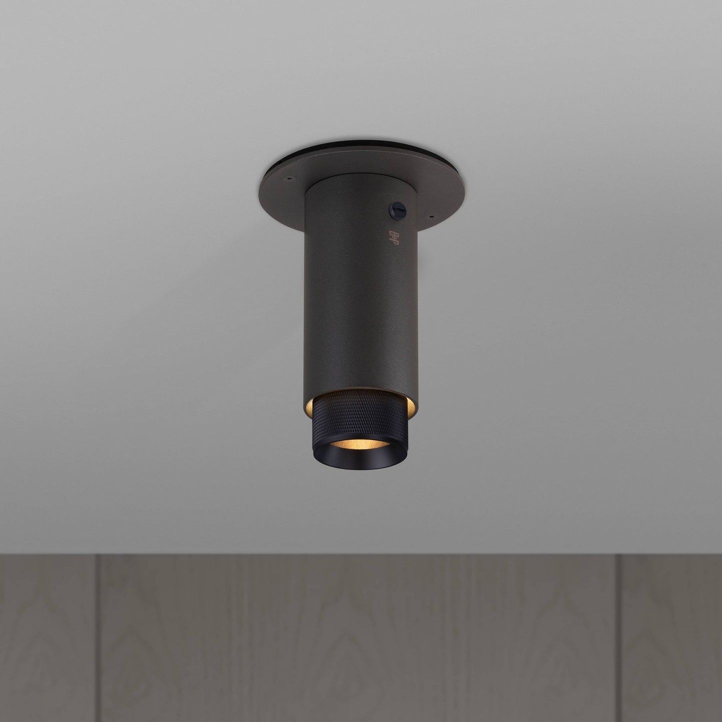 Buster + Punch-NEIG-944007|MAIN