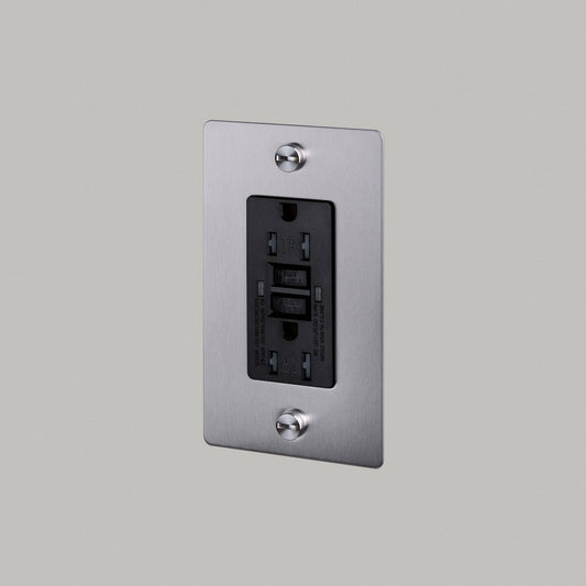 Buster + Punch-NSC-073804|MAIN