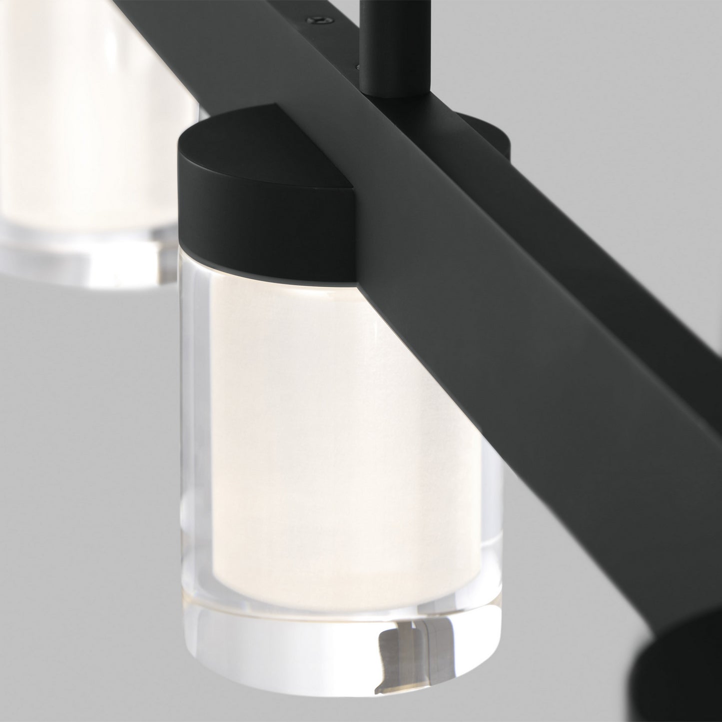 Visual Comfort Modern-700LSESF60B-LED927|ALT|3