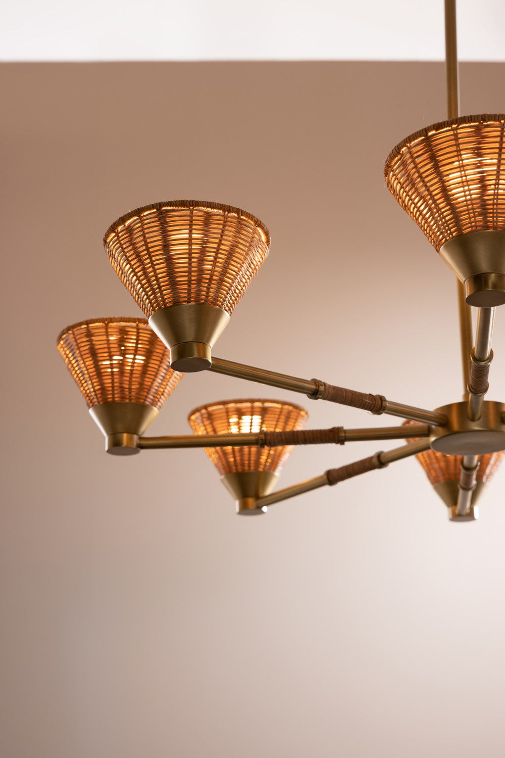 Arteriors-DMC09|ALT|10