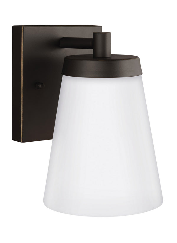 Generation Lighting - 8538601EN3-71 - One Light Outdoor Wall Lantern - Renville - Antique Bronze from Lighting & Bulbs Unlimited in Charlotte, NC