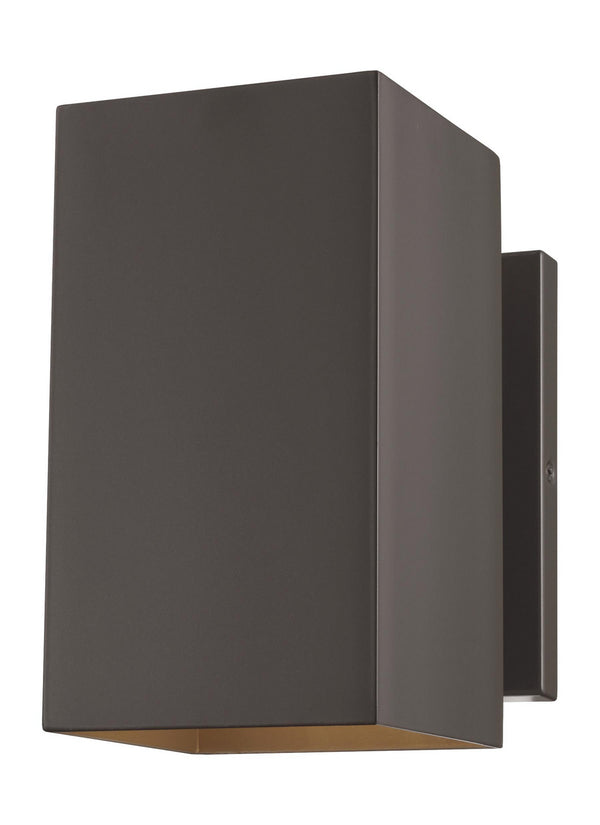 Pohl Outdoor (Wet) Wall Lantern by Visual Comfort Studio