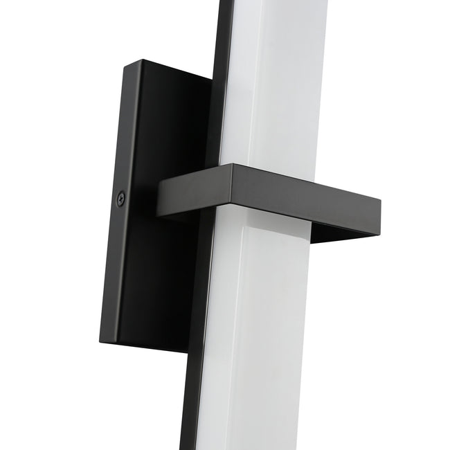 Golden-5623-B24 BLK-OP|ALT|1
