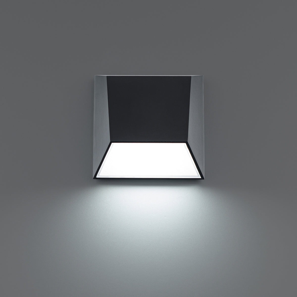 W.A.C. Lighting-WS-W27106-40-BK|MAIN