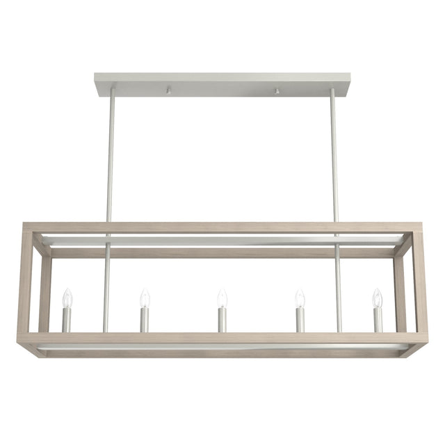 Squire Manor Chandelier by Hunter