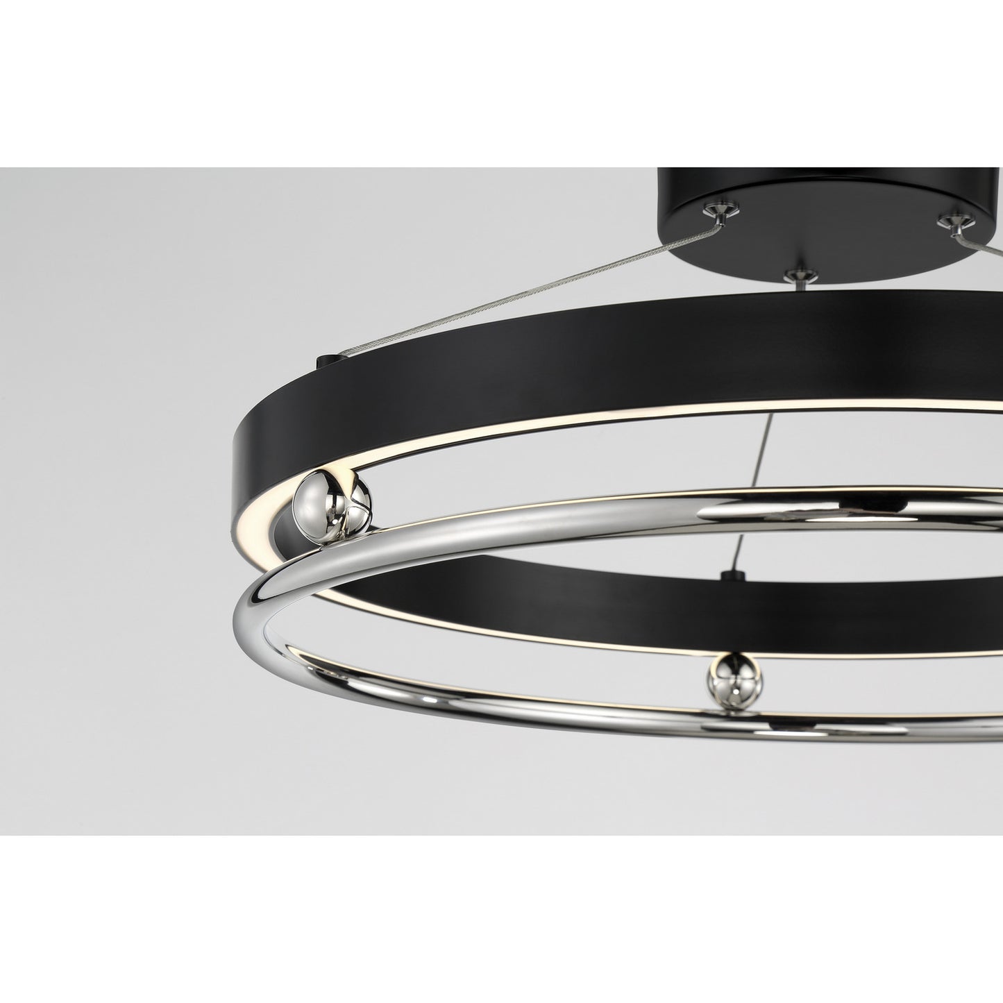 Metropolitan-N7992-572-L|ALT|3