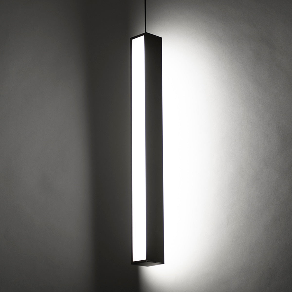Modern Forms-PD-64826-BK|MAIN