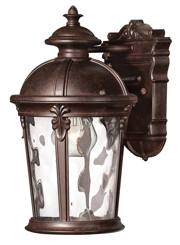 Windsor Outdoor (Wet) Wall Lantern by Hinkley