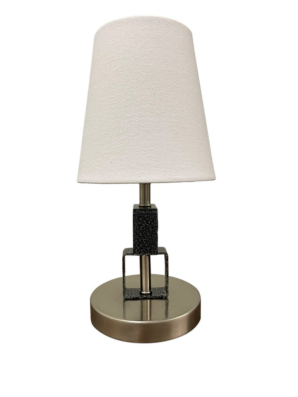 Bryson Lamp by House of Troy