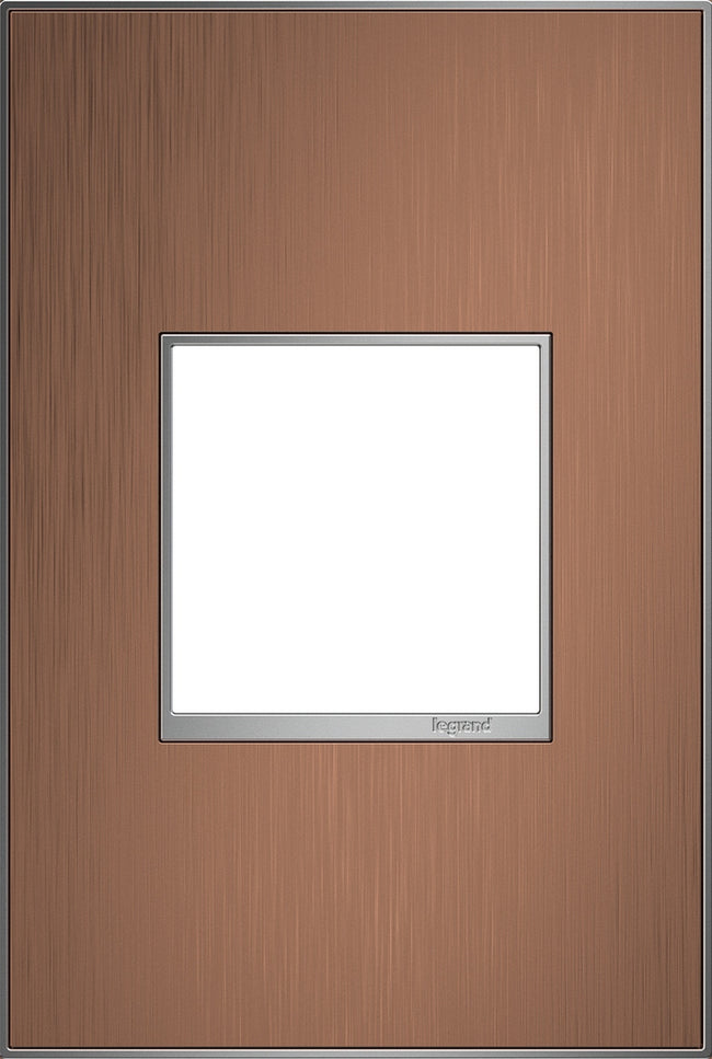 Legrand-AWM2GCU4|ALT|1