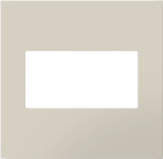 Legrand-AWP2GOM|ALT|1