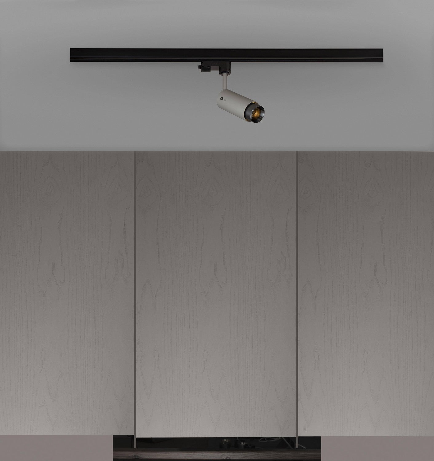Buster + Punch-NEIG-654055|MAIN