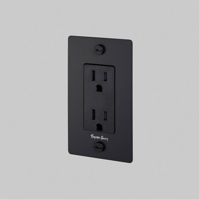 Buster + Punch-NSK-023419|MAIN