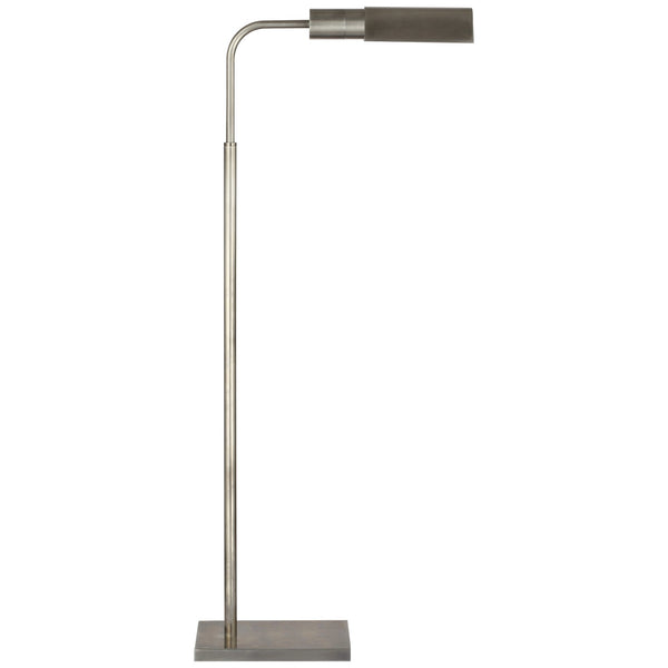 Vc Classic Outdoor (Damp) Floor Lamp by Visual Comfort Signature