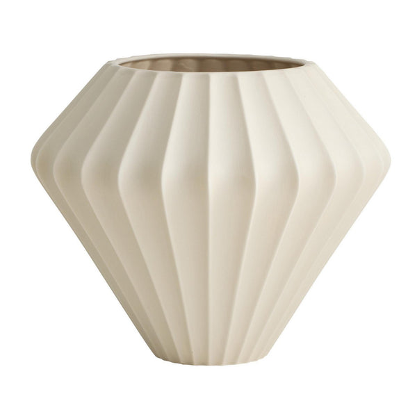 Kaliana Vase by Arteriors