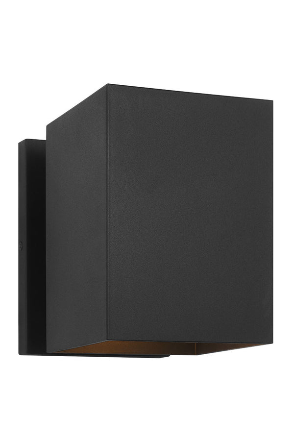 Pohl Outdoor (Wet) Wall Lantern by Visual Comfort Studio