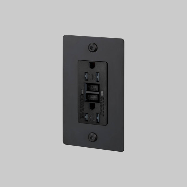 Buster + Punch-NSC-024076|MAIN