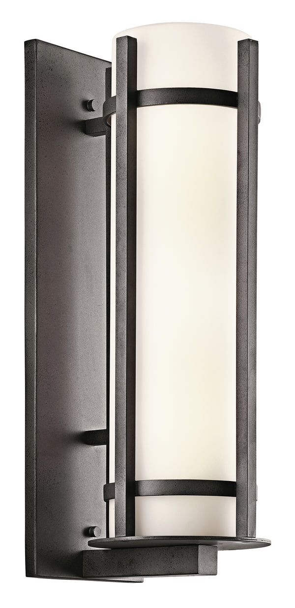 Camden Outdoor (Wet) Wall Lantern by Kichler