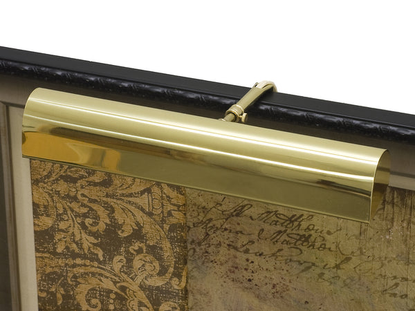 Classic Traditional Picture Light by House of Troy