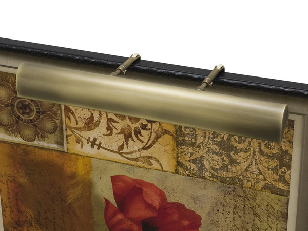 Classic Traditional Picture Light by House of Troy