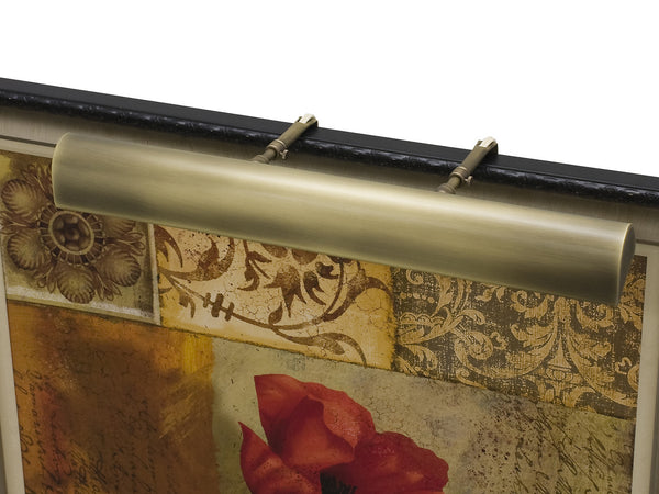 Classic Traditional Picture Light by House of Troy