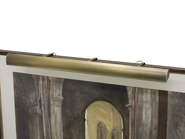 Classic Traditional Picture Light by House of Troy