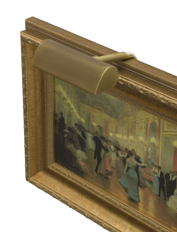 Classic Traditional Picture Light by House of Troy