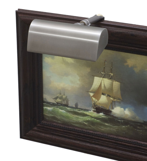 Classic Traditional Picture Light by House of Troy