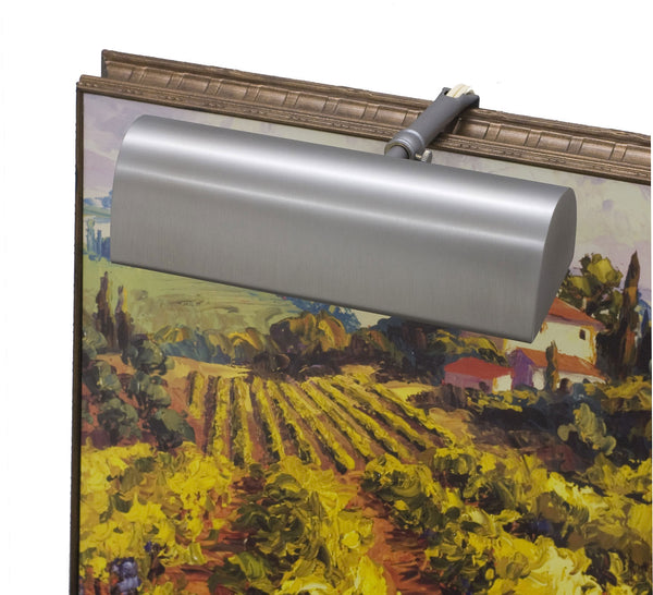 Classic Traditional Picture Light by House of Troy