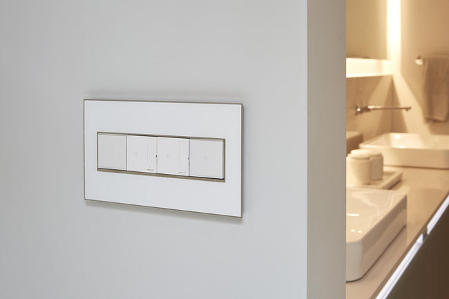 Legrand-AWM2GMW4|ALT|6