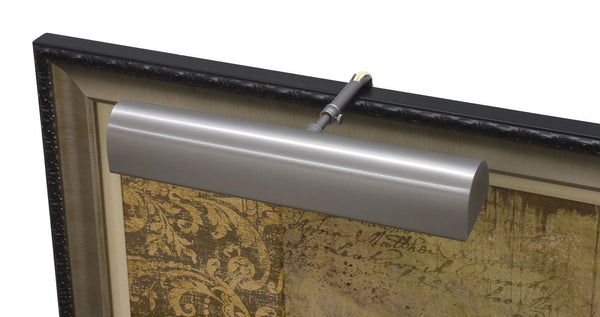 Classic Traditional Picture Light by House of Troy