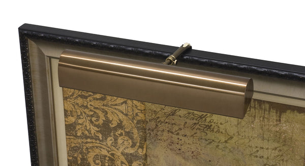 Classic Traditional Picture Light by House of Troy