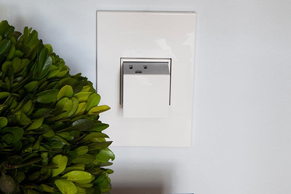 Legrand-AWP1G2WHW10|ALT|3