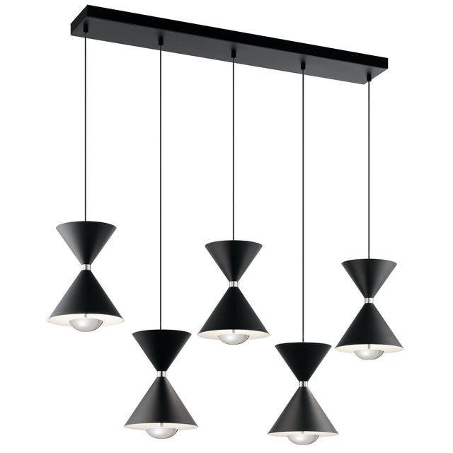 Kordan Outdoor (Damp) Chandelier by Kichler