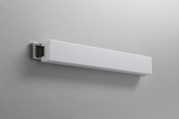 Axel Vanity by Oxygen