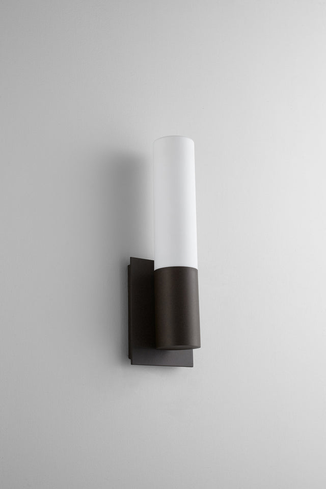 Magneta Outdoor (Wet) Lantern by Oxygen