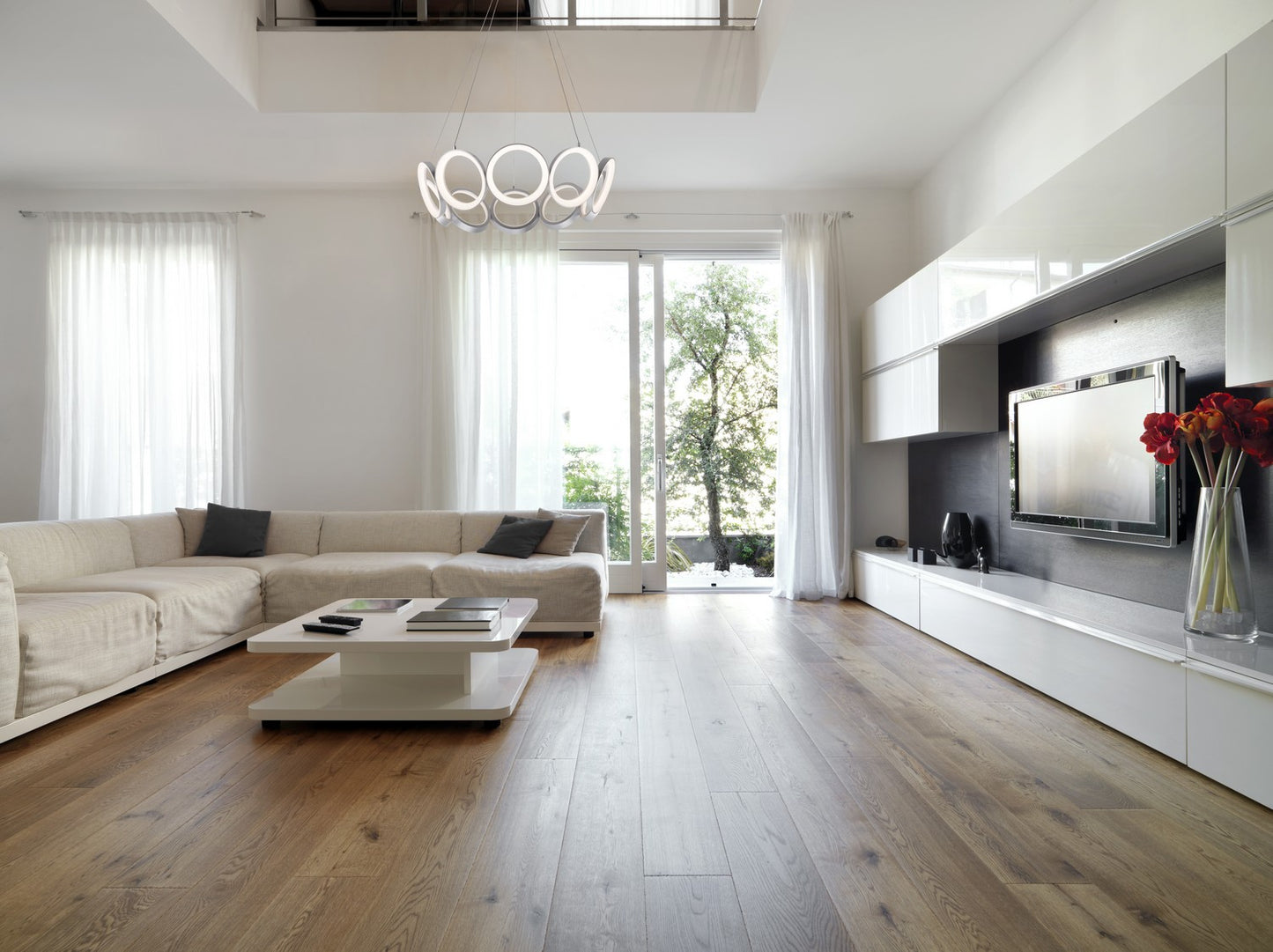 Kuzco Lighting-CH94829-AS|ALT|1