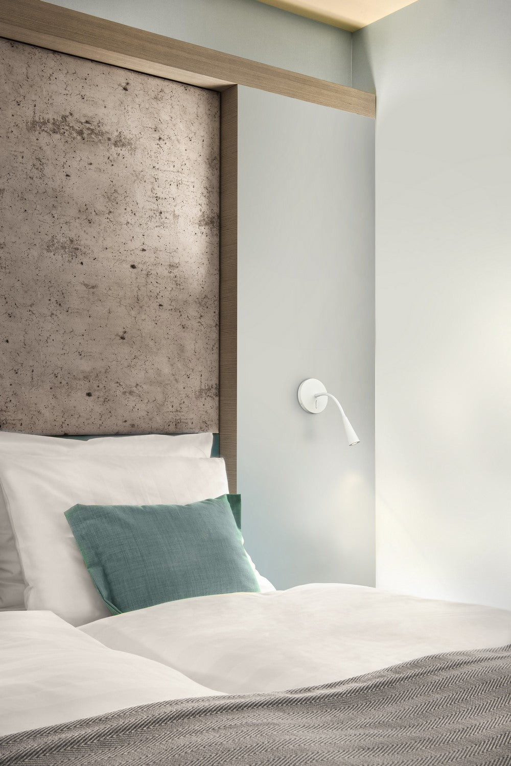 Kuzco Lighting-WS18901-WH|ALT|1