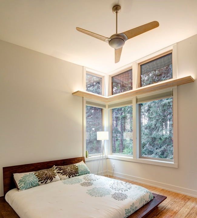 Modern Fan Co Flow 52" Ceiling Fan - Damp Rated - photo (Flow_101.jpg) [Modern Fan Co-FLO-GW-52-WH-NL-001|CUSTOM|1]