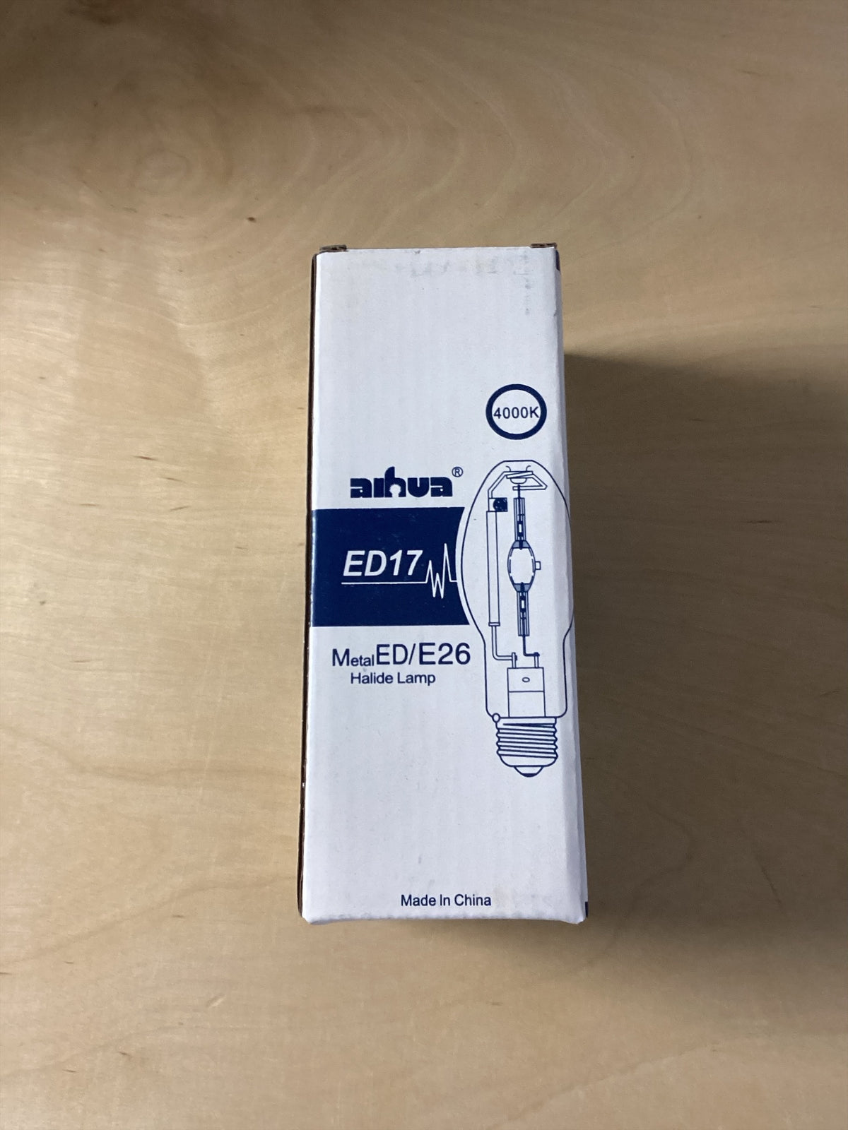 175W Pulse Start ED17 E26 4000K Clear Metal Halide Light Bulb by Aihua