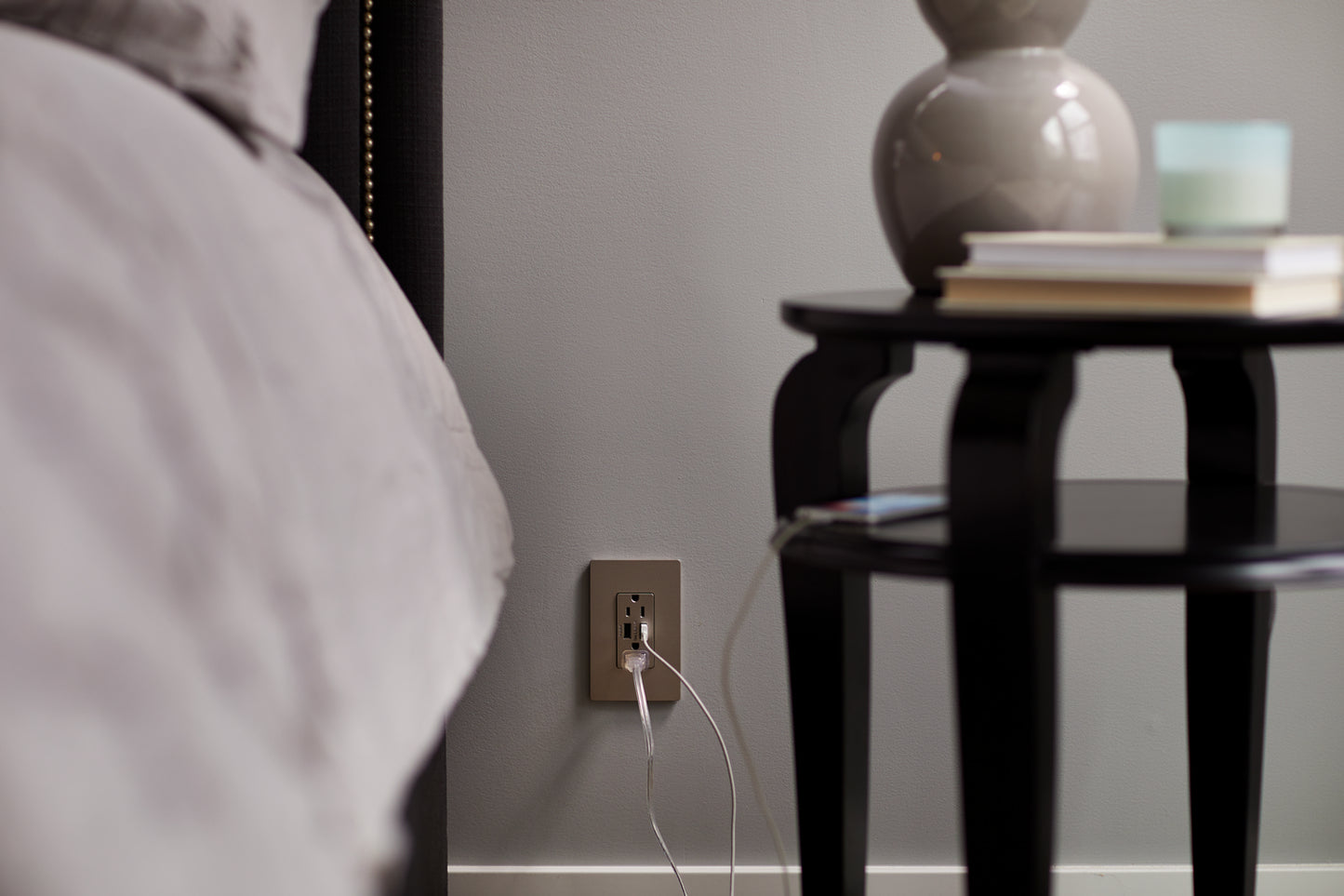 Legrand-TM826USBNICC6|ALT|7