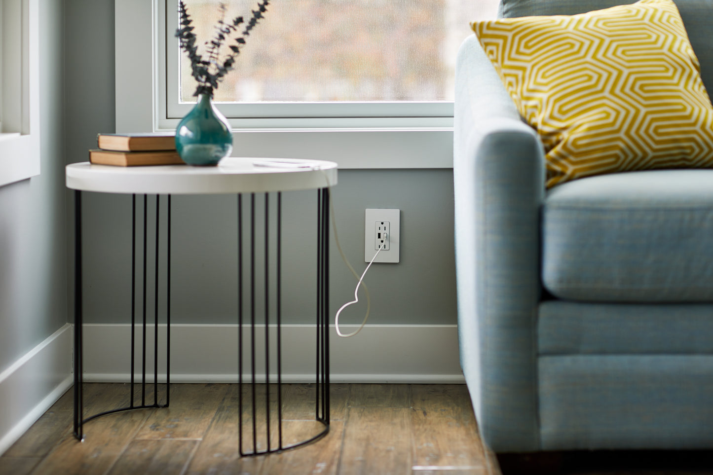 Legrand-TM826USBW|ALT|10