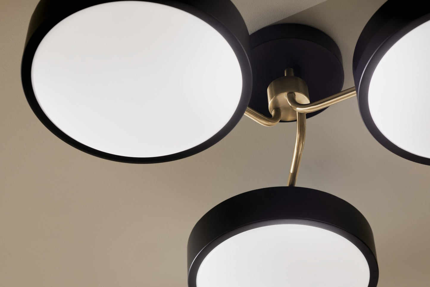 Kichler-52604BKCPZ|ALT|3