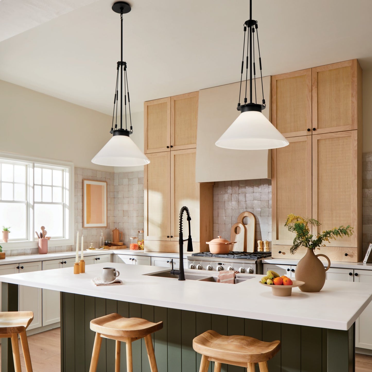 Kichler-52581BK|ALT|2