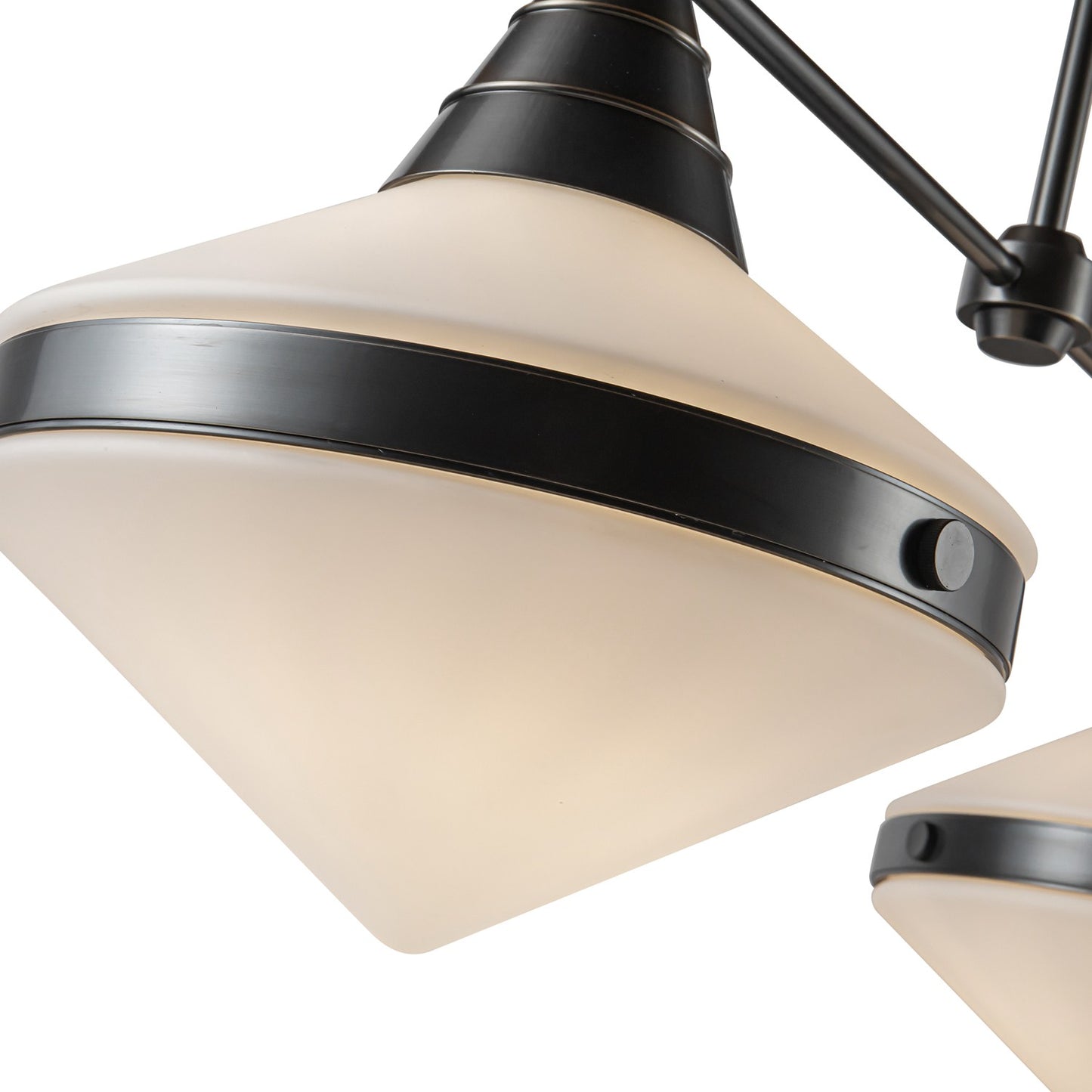 Alora-LP348241UBOP|ALT|1