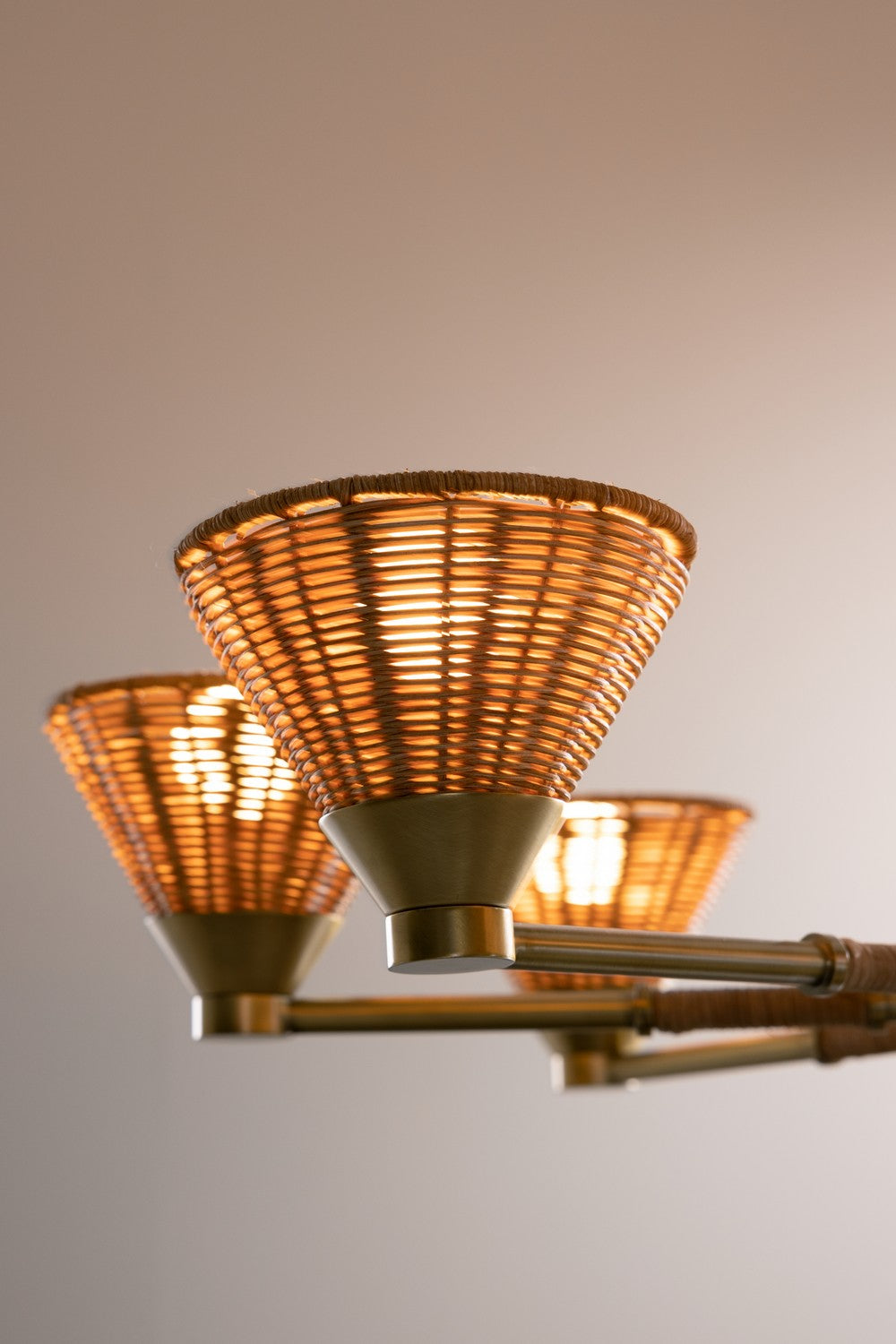 Arteriors-DMC09|ALT|2