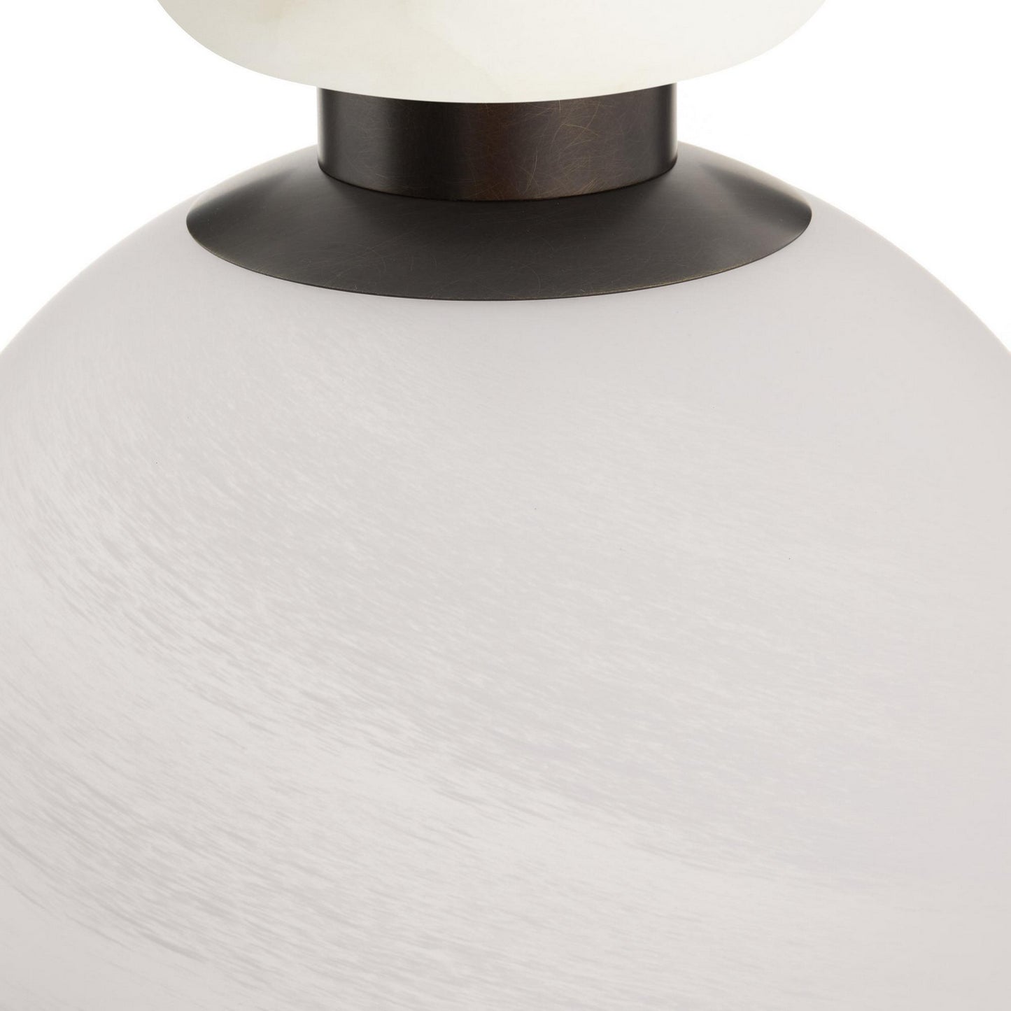 Arteriors-DSC12|ALT|2