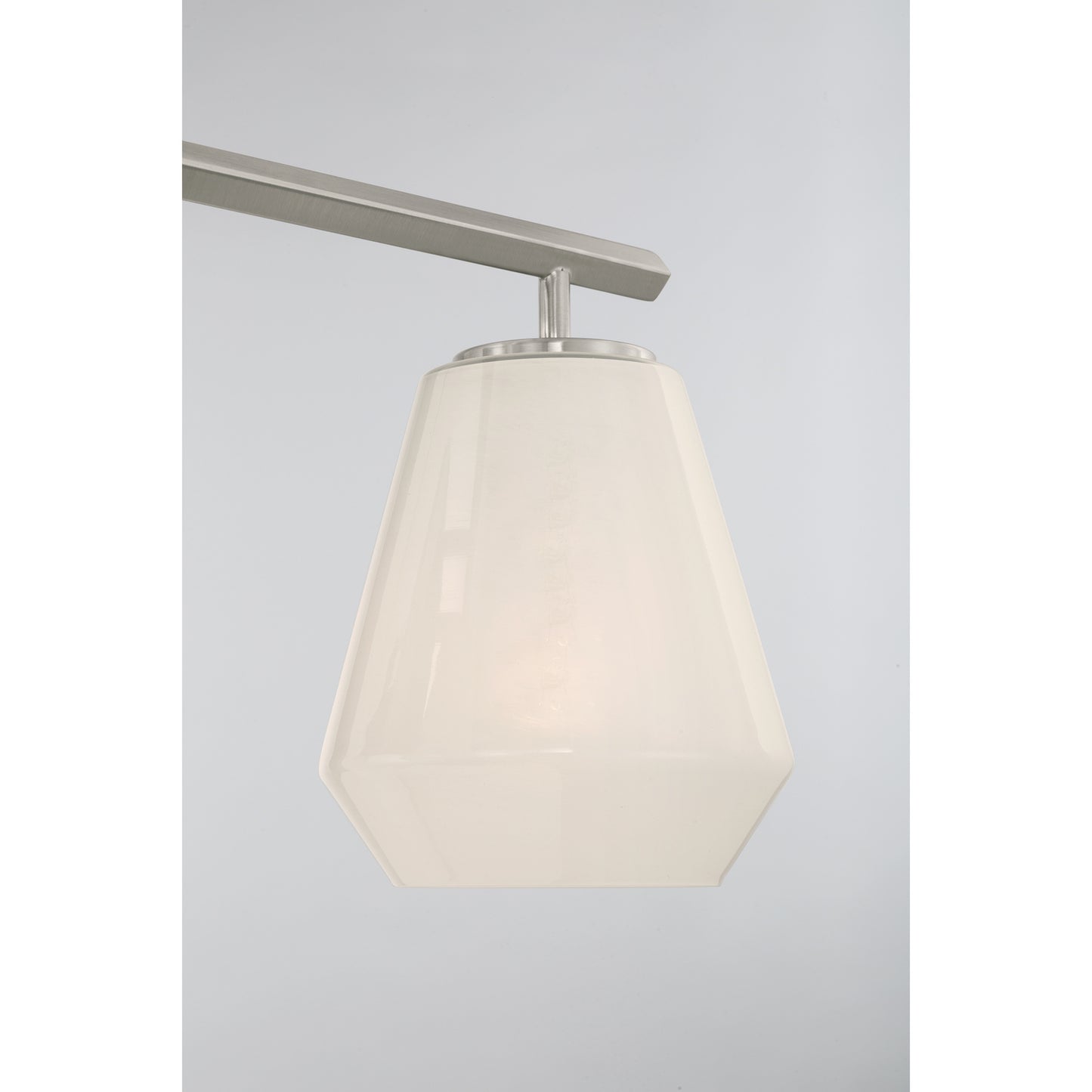 Minka-Lavery-14373-84|ALT|4
